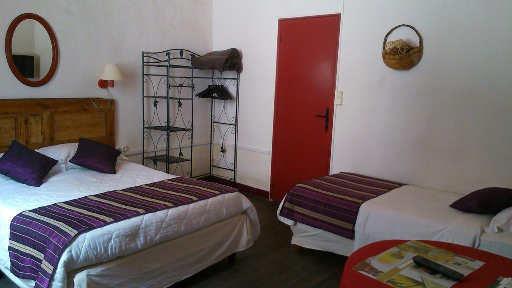Auberge Cocagne Avèze Стая снимка