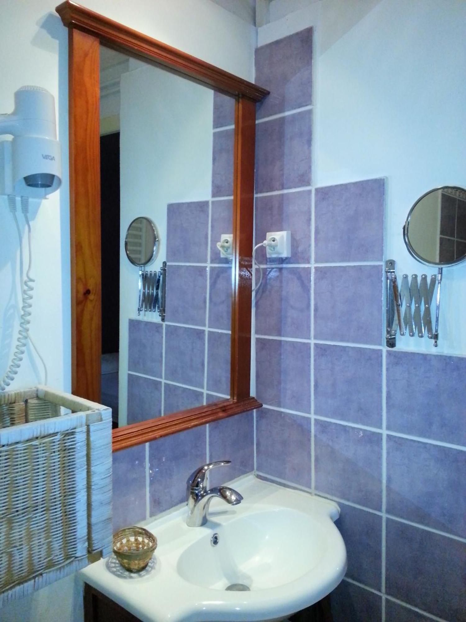 Auberge Cocagne Avèze Стая снимка